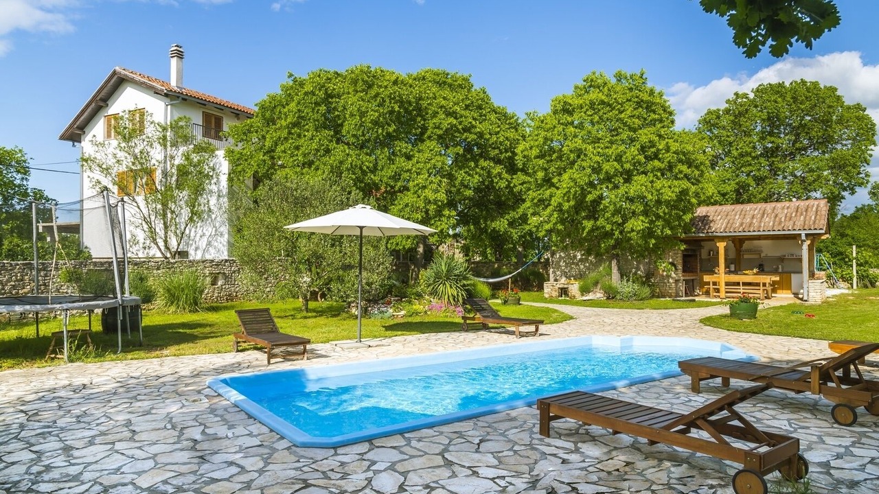 Photo of Outdoor in Puljane