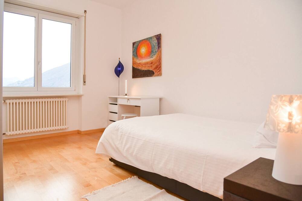 Photo of Bedroom in Bissone