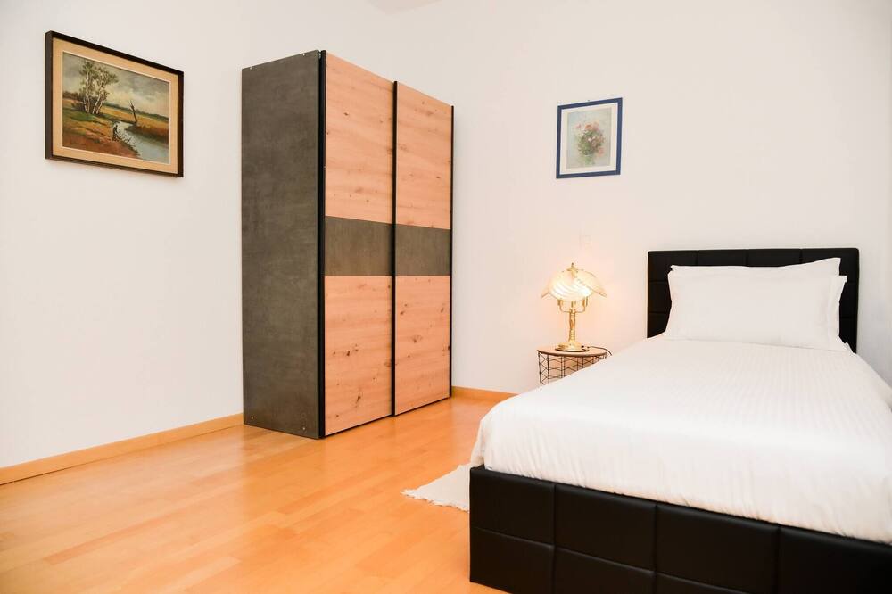 Photo of Bedroom in Bissone