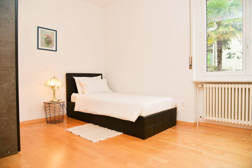 Photo of Bedroom in Bissone