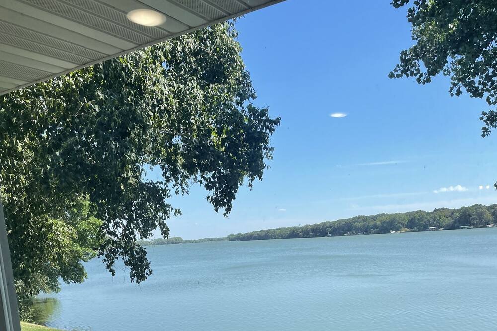 Photo of Outdoor in Saint James