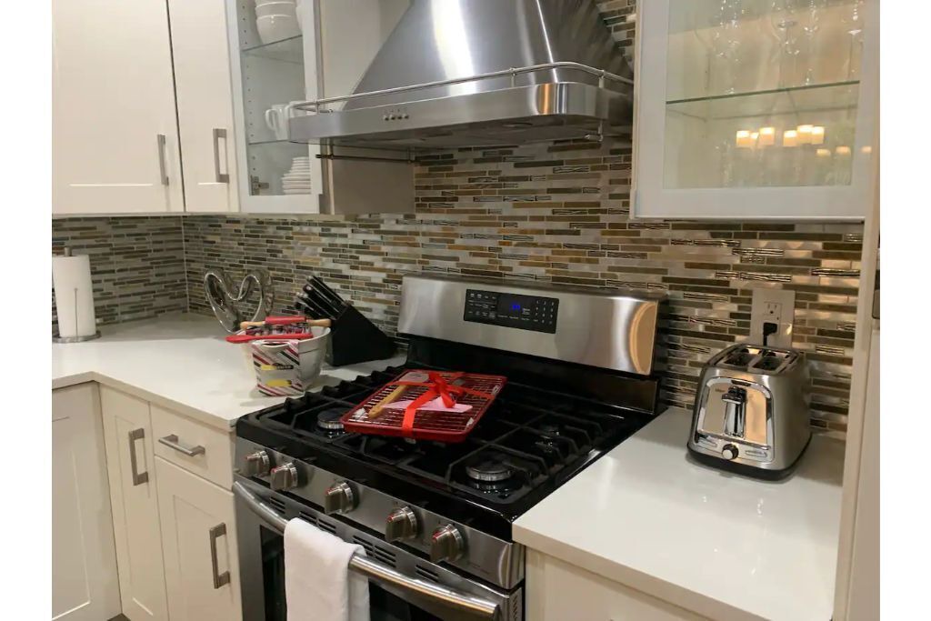 Photo of Kitchen in Paine Field-Lake Stickney