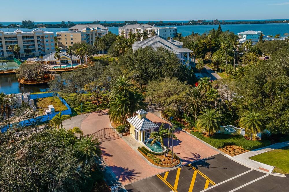 Photo of Outdoor in Bay Acres