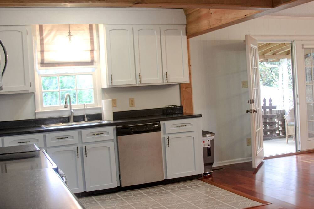 Photo of Kitchen in Warner Robins