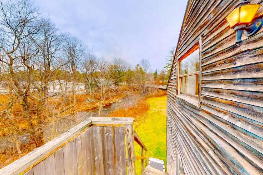 Photo of Others in Londonderry