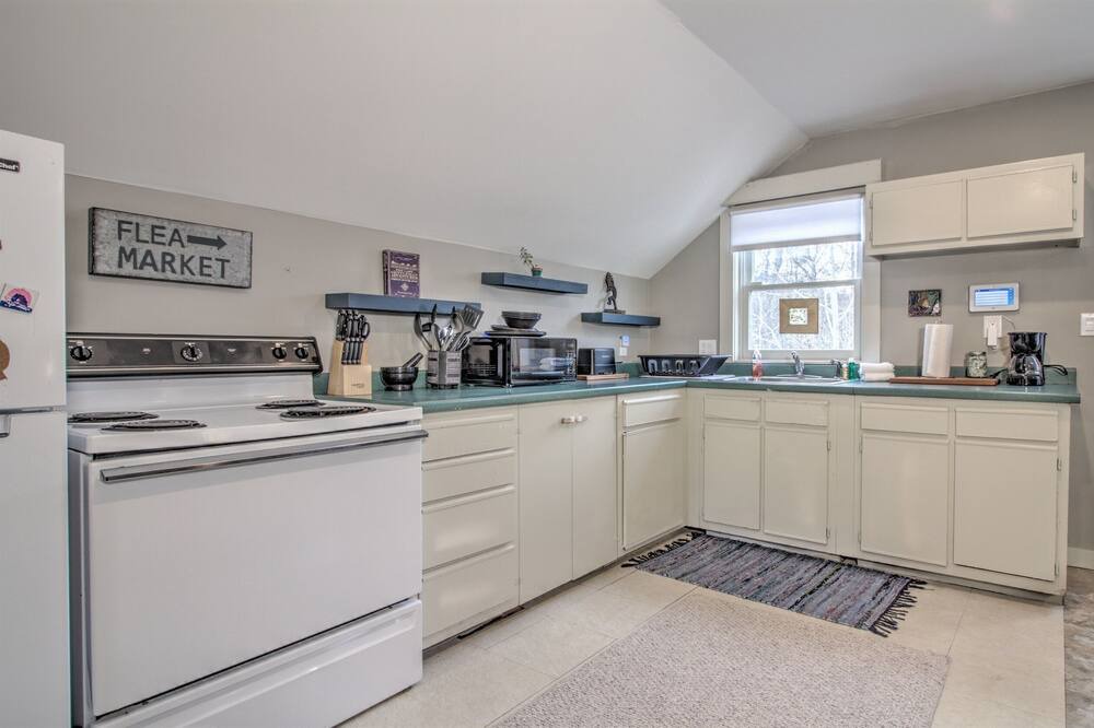 Photo of Kitchen in Londonderry