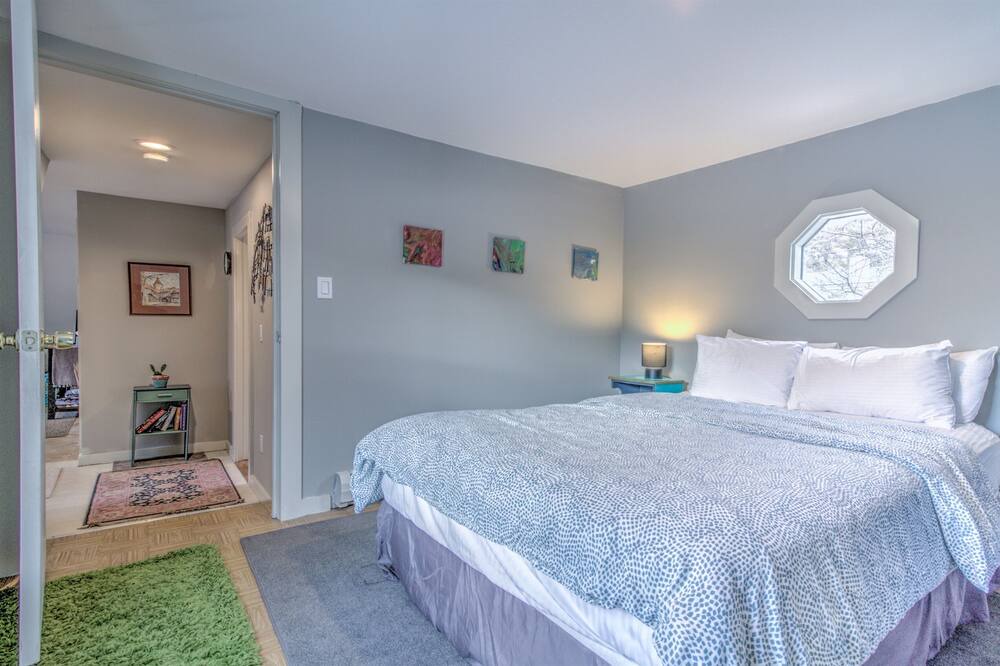 Photo of Bedroom in Londonderry