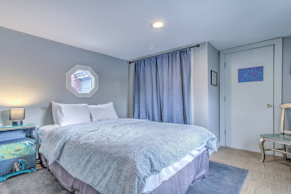 Photo of Bedroom in Londonderry