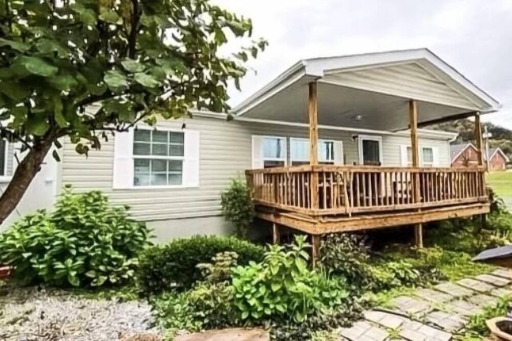 Photo of Outdoor in Betsy Layne