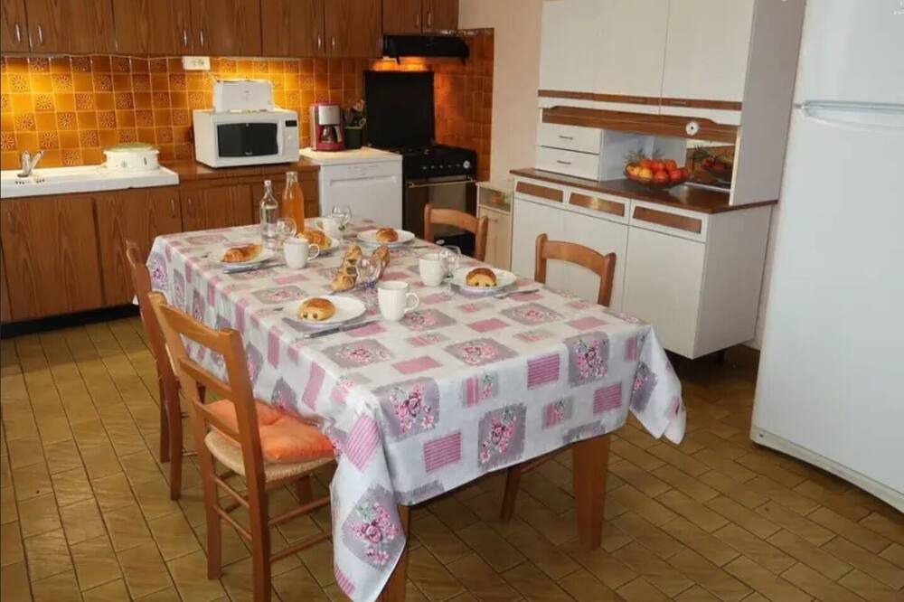 Photo of Kitchen in La Foret-Fouesnant