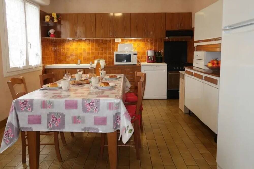 Photo of Kitchen in La Foret-Fouesnant