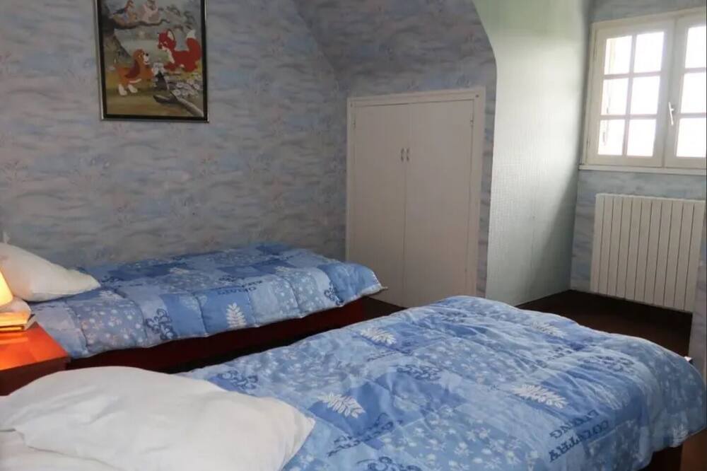Photo of Bedroom in La Foret-Fouesnant