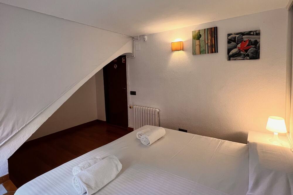 Photo of Bedroom in Castelldefels