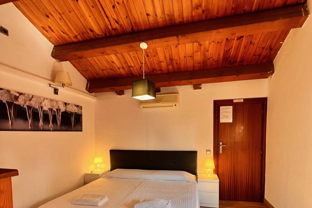 Photo of Bedroom in Castelldefels
