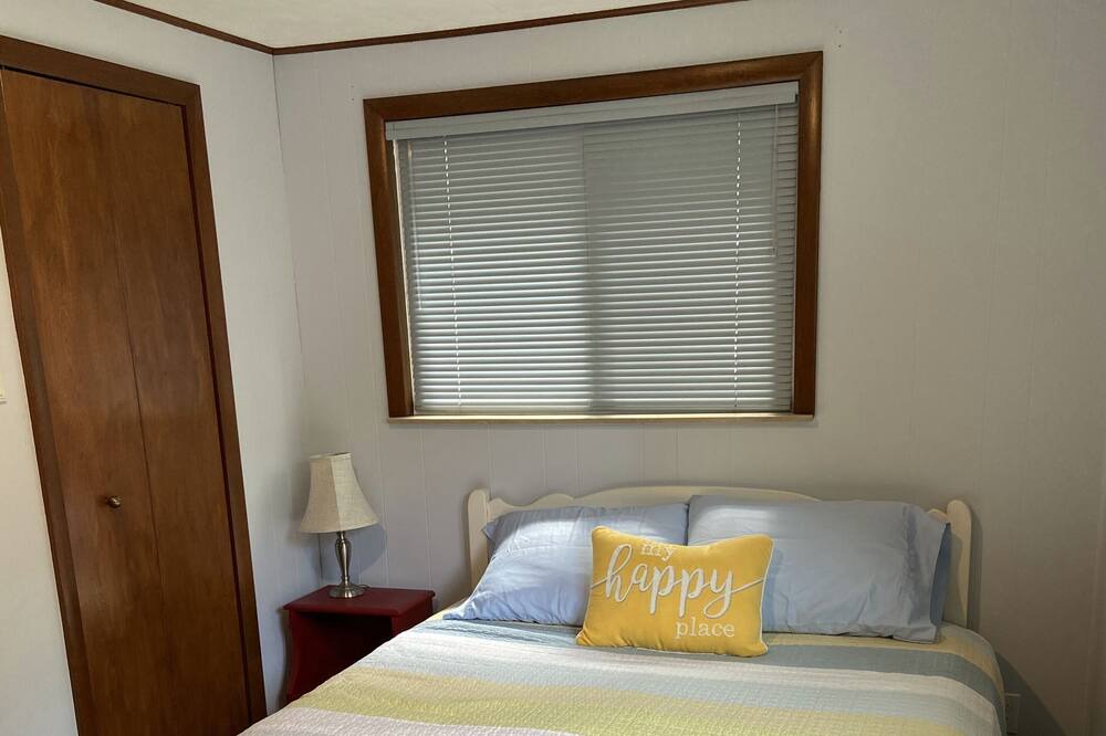 Photo of Bedroom in Branch