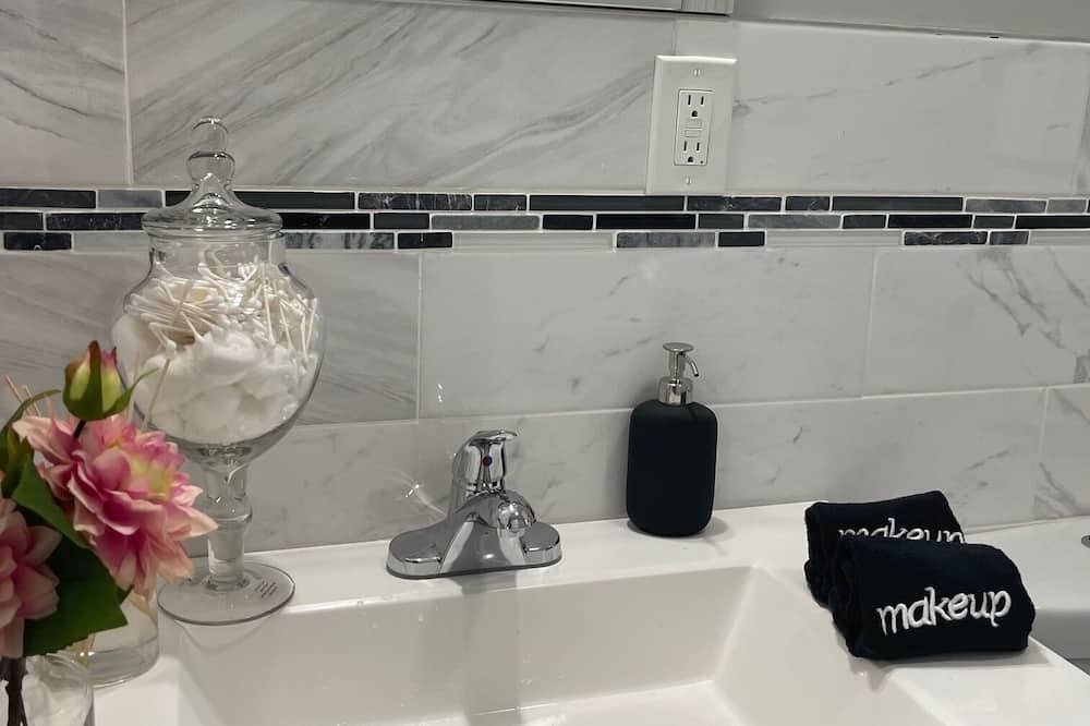 Photo of Bathroom in Scotch Plains