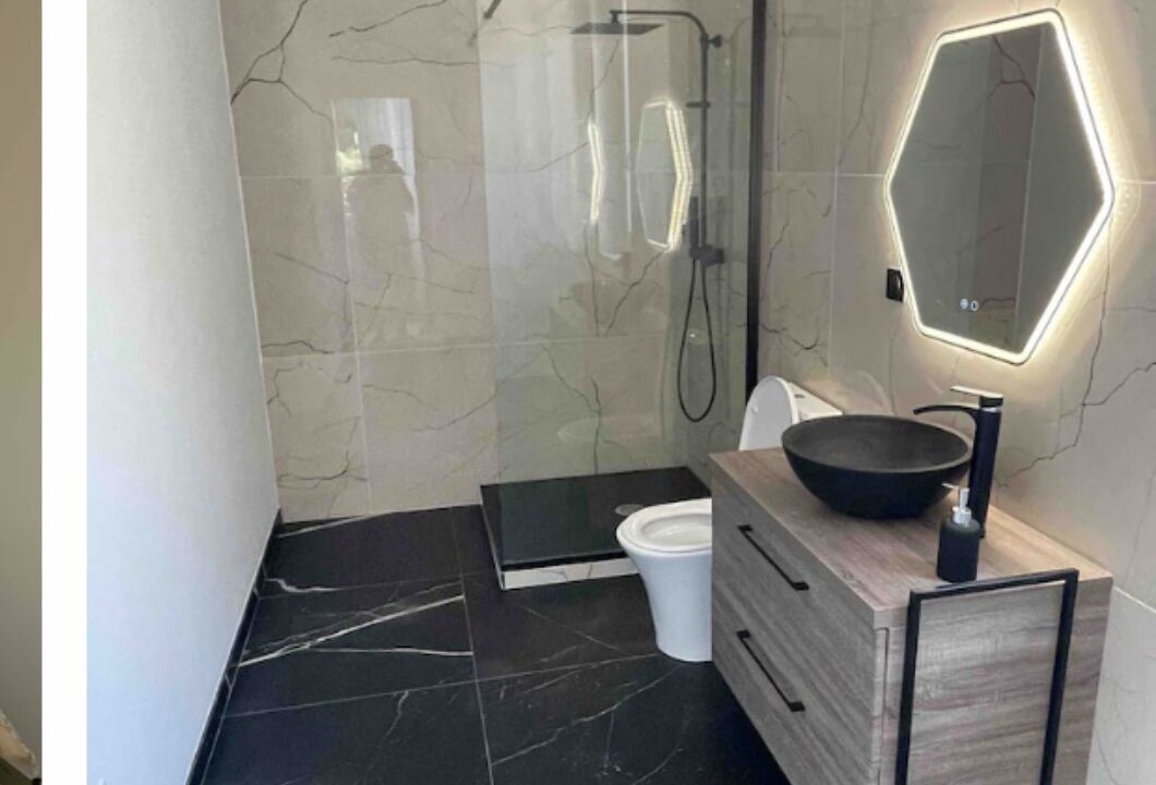 Photo of Others in Bains de Guitera