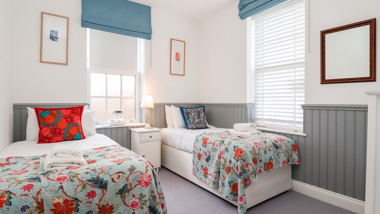 Photo of Others in Knodishall