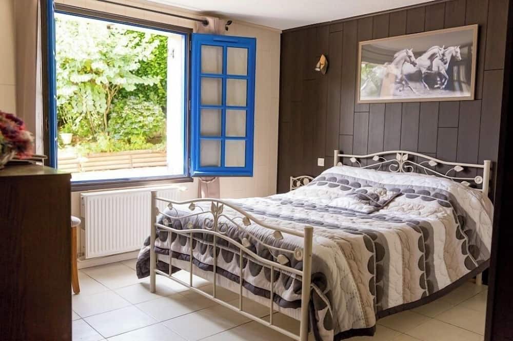 Photo of Bedroom in La Souterraine