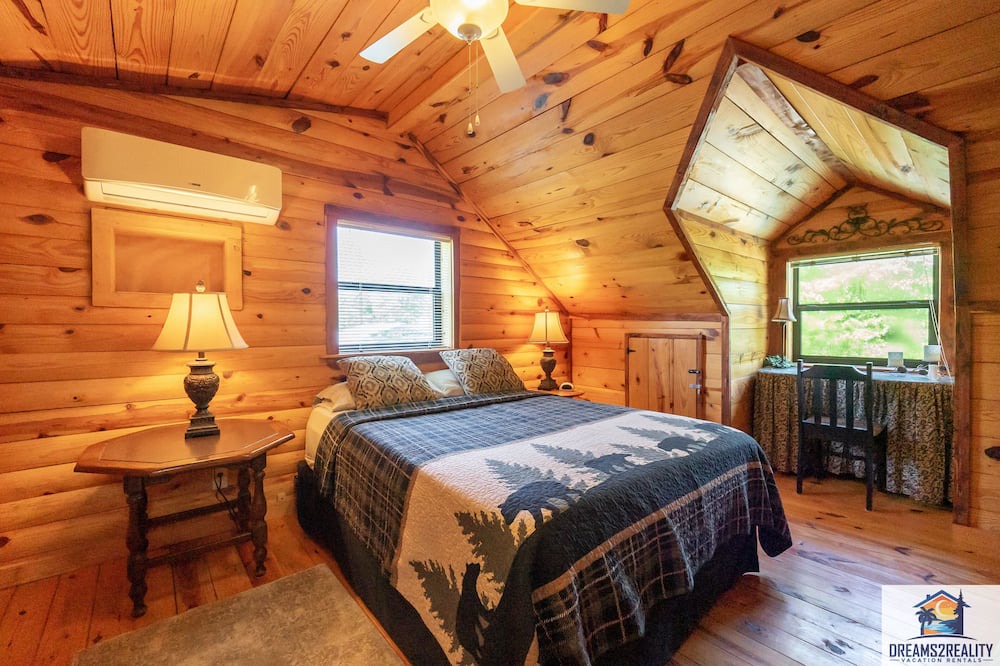 Photo of Bedroom in Mountain View