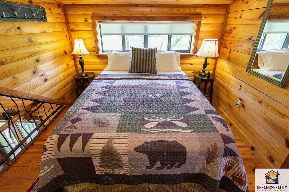 Photo of Bedroom in Mountain View