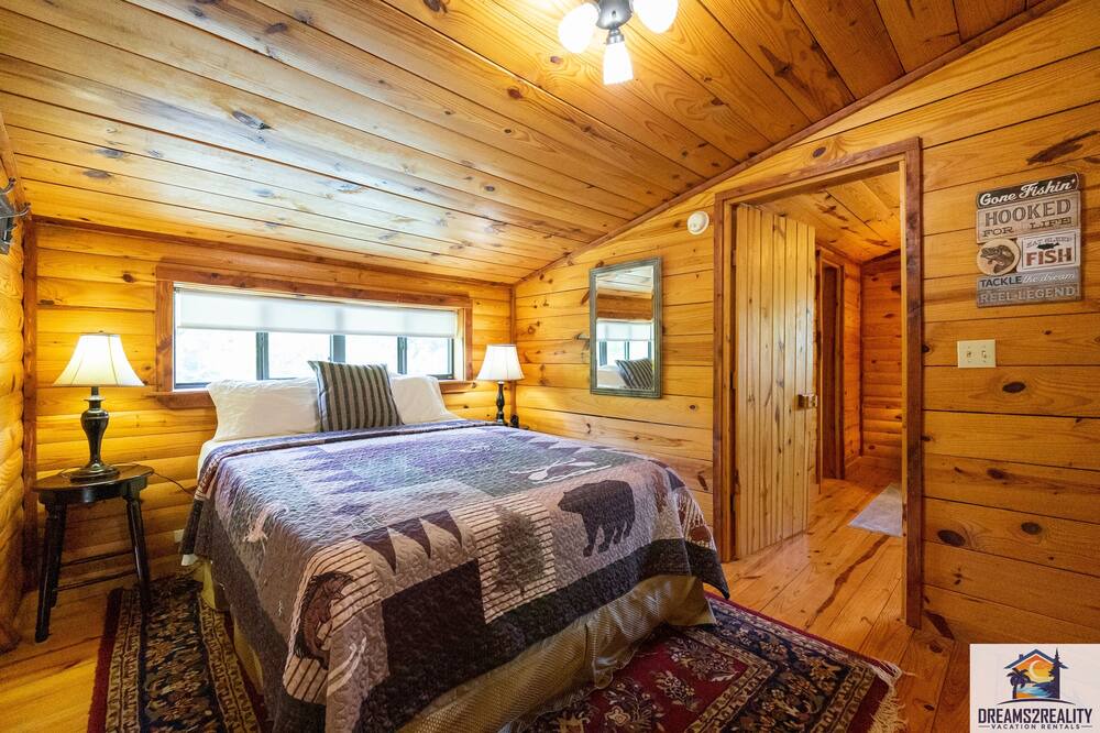 Photo of Bedroom in Mountain View