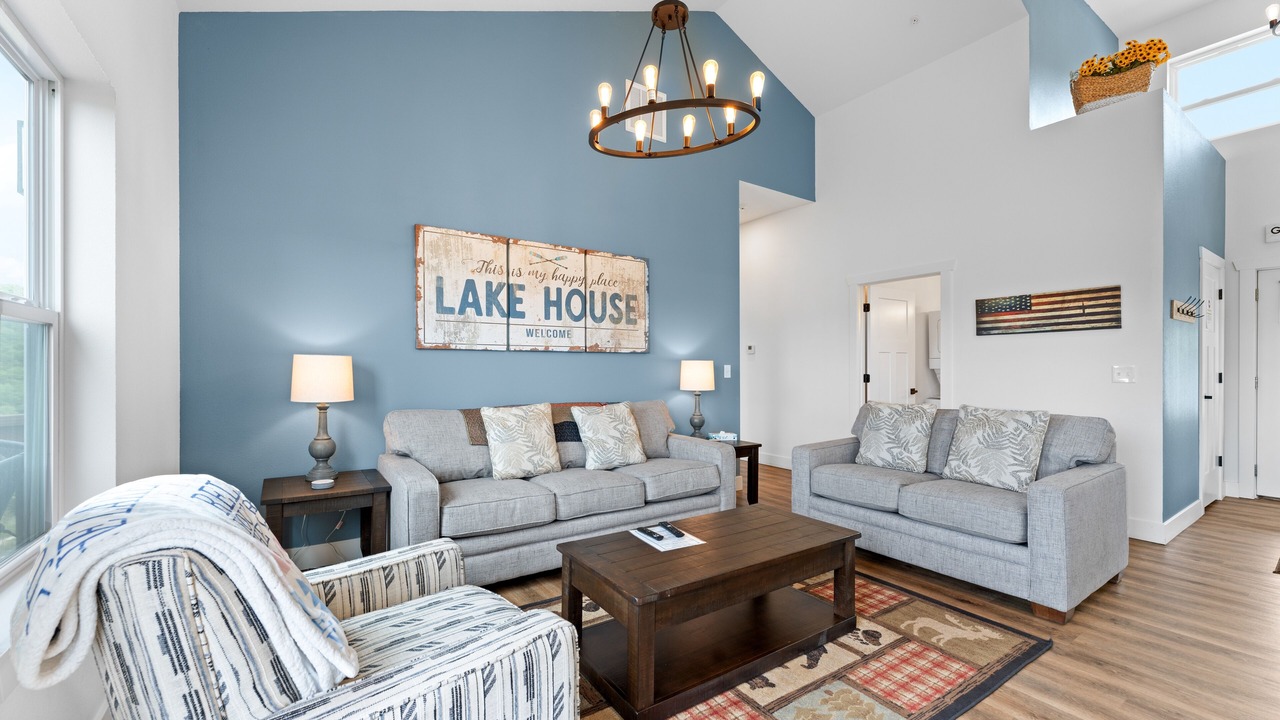 Photo of Others in Table Rock