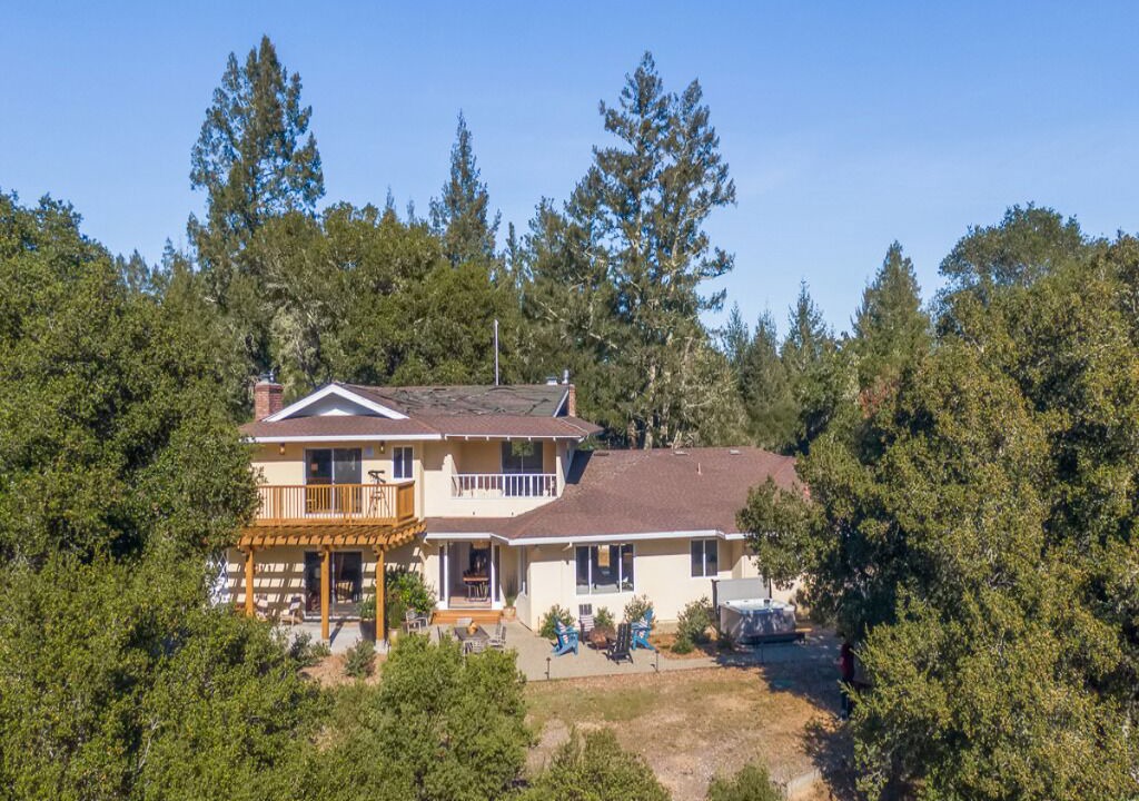 Photo of Outdoor in Freestone