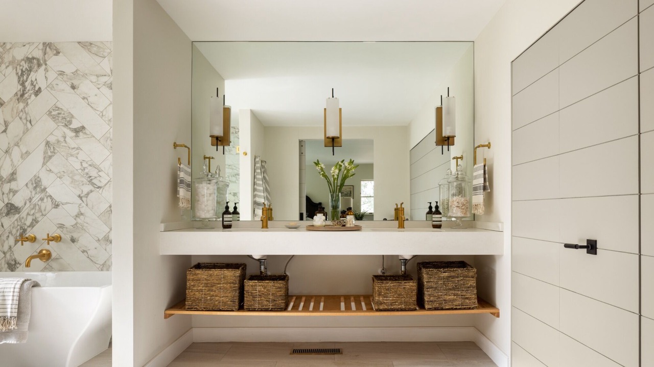 Photo of Others in Freestone