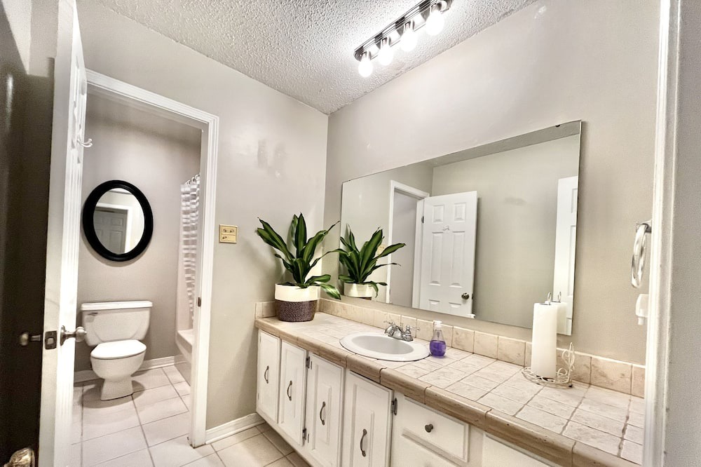 Photo of Bathroom in Thibodaux