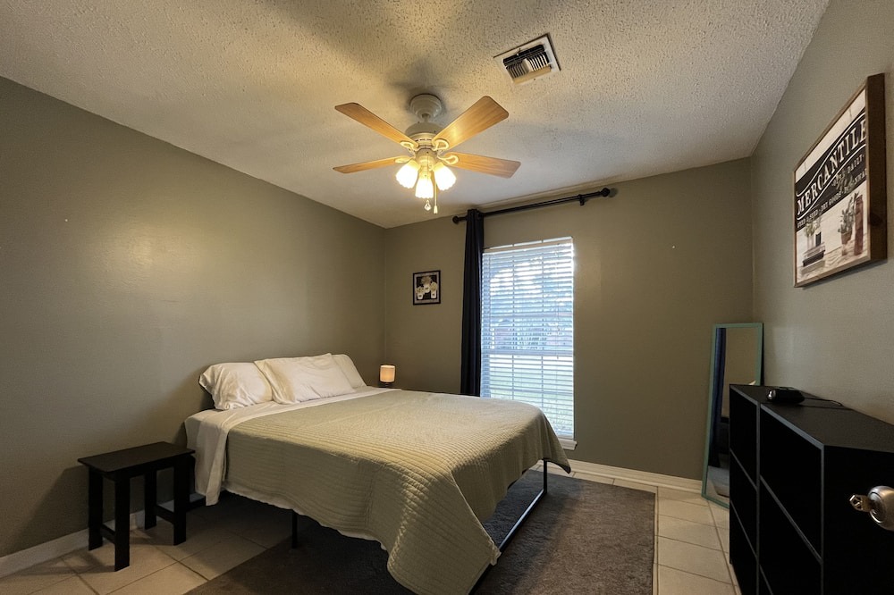 Photo of Bedroom in Thibodaux