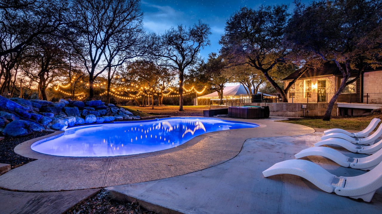 Photo of Outdoor in Shady Hollow