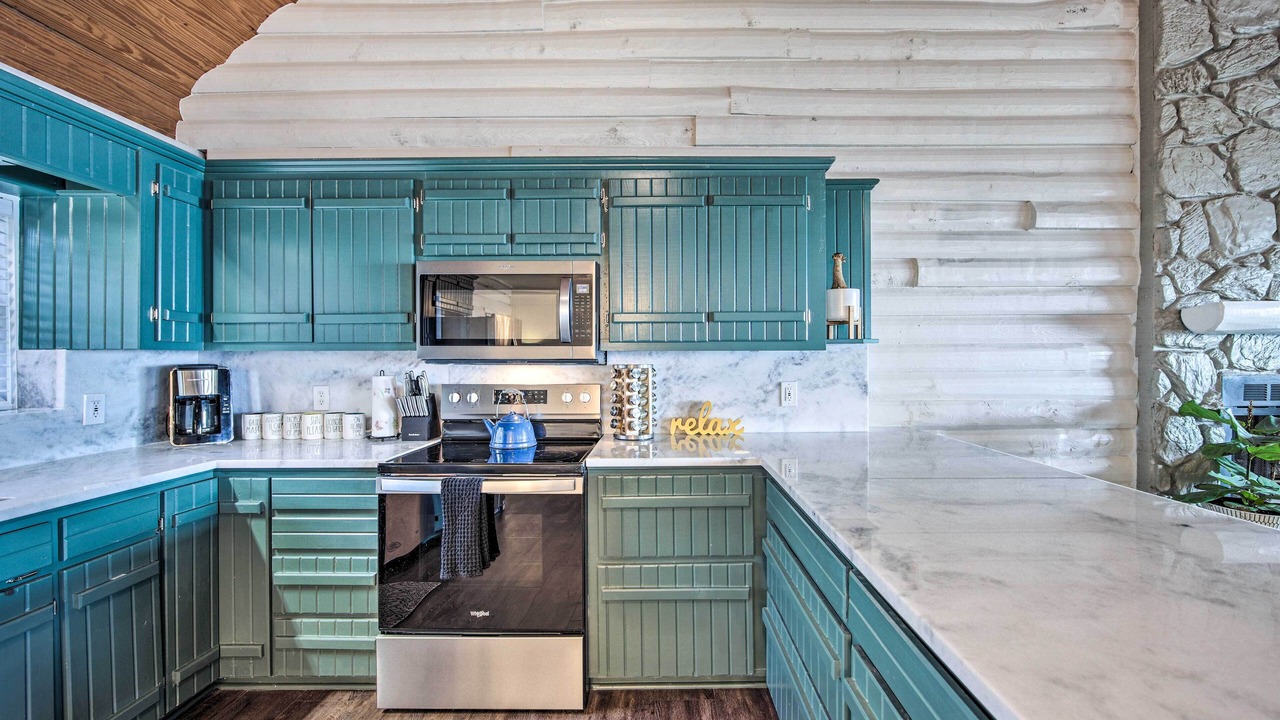 Photo of Kitchen in Gun Barrel City