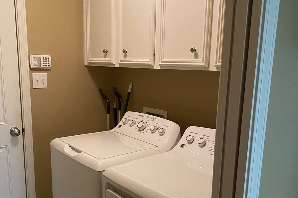 Photo of Bedroom in Shreveport