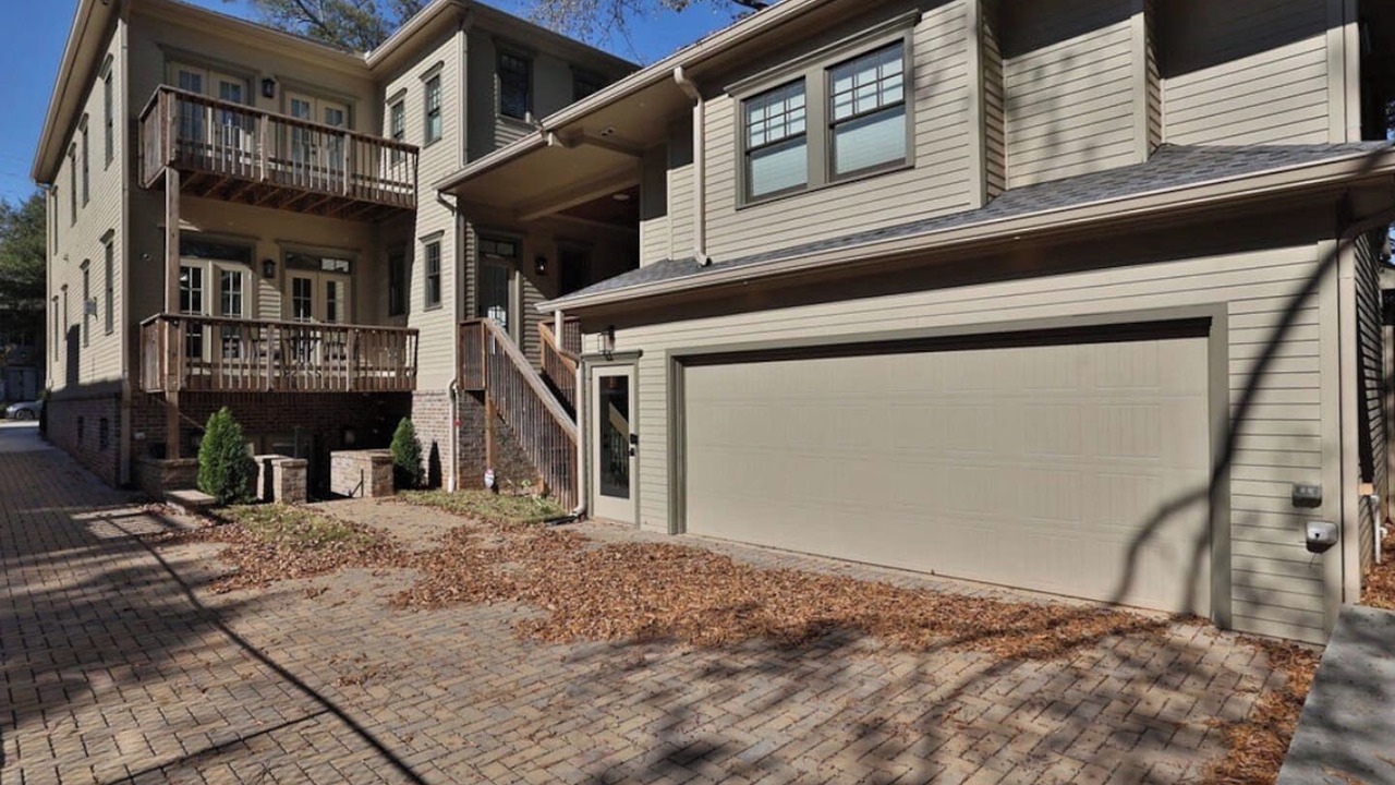 Photo of Outdoor in West End