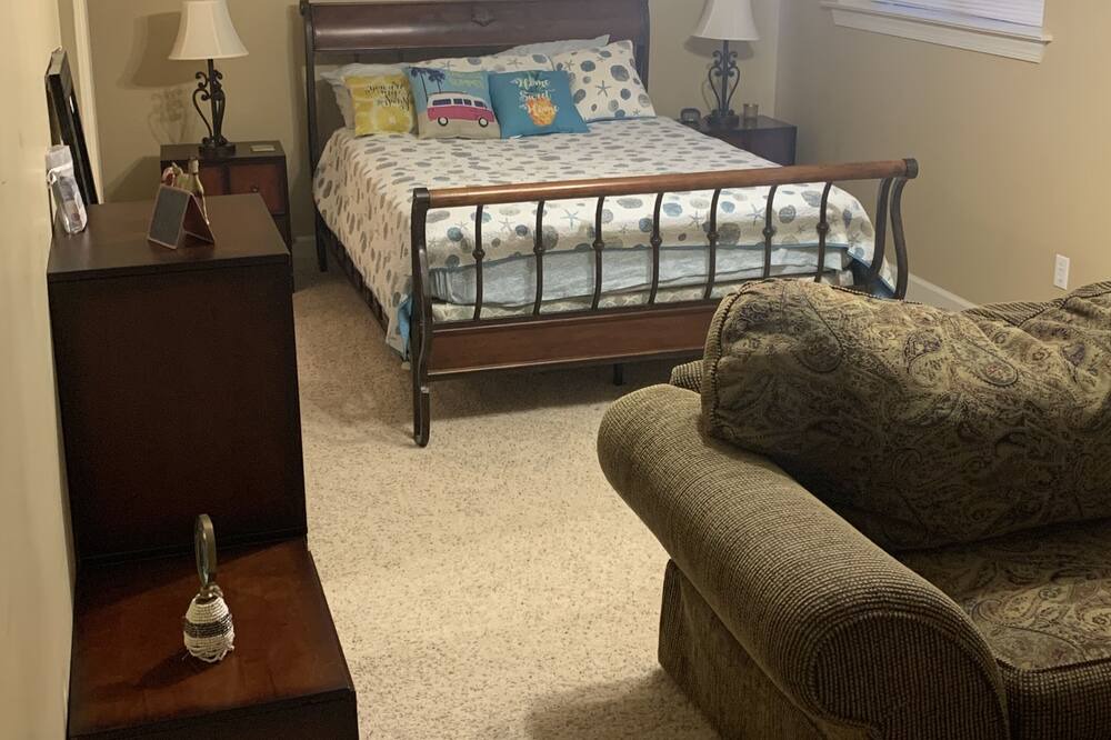 Photo of Bedroom in Eufaula