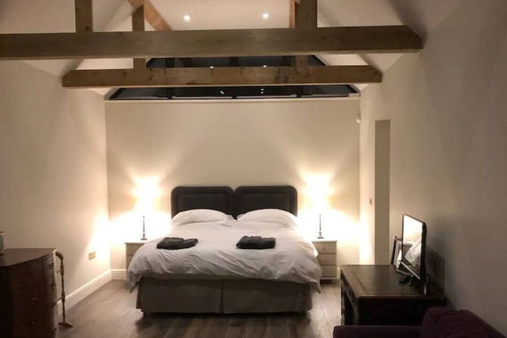 Photo of Bedroom in Birch