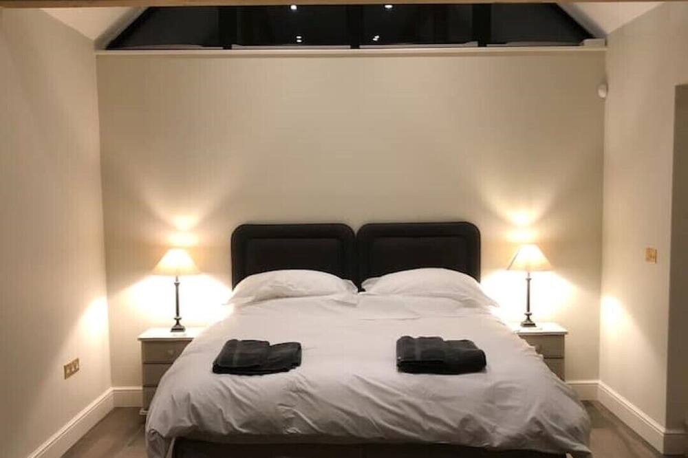 Photo of Bedroom in Birch