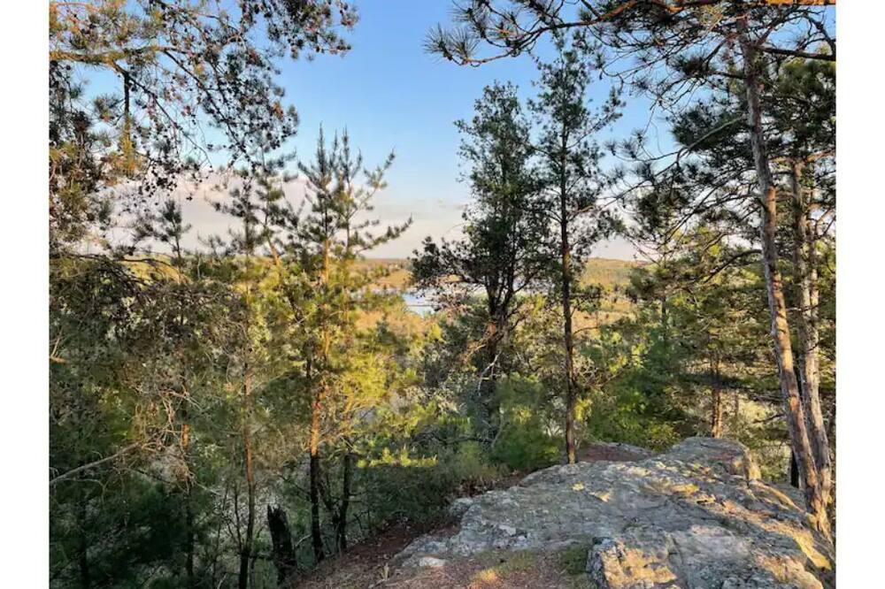 Photo of Outdoor in Warrens