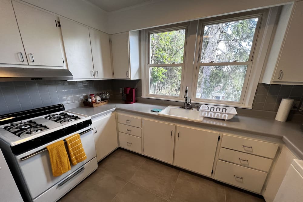 Photo of Kitchen in Butler