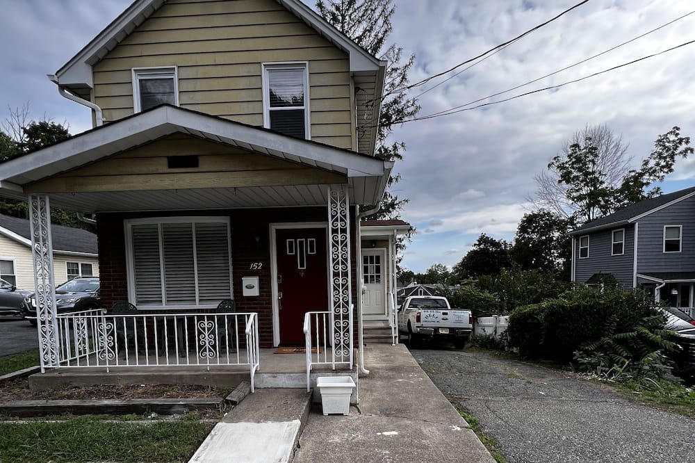 Photo of Outdoor in Butler