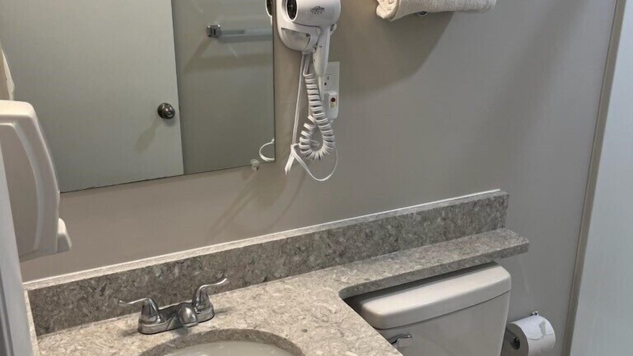 Photo of Bathroom in West Ocean City