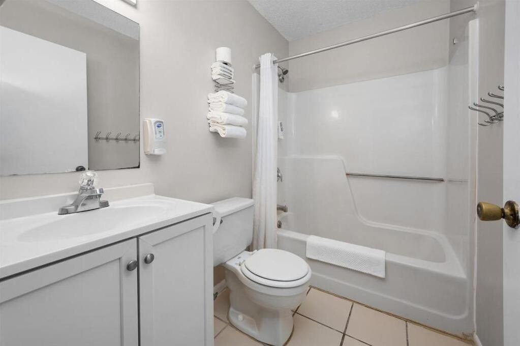 Photo of Bathroom in West Ocean City