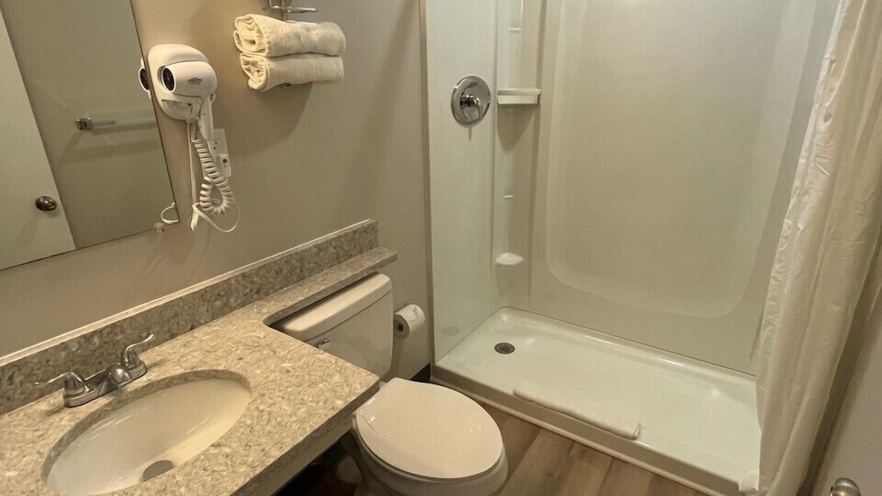 Photo of Bathroom in West Ocean City