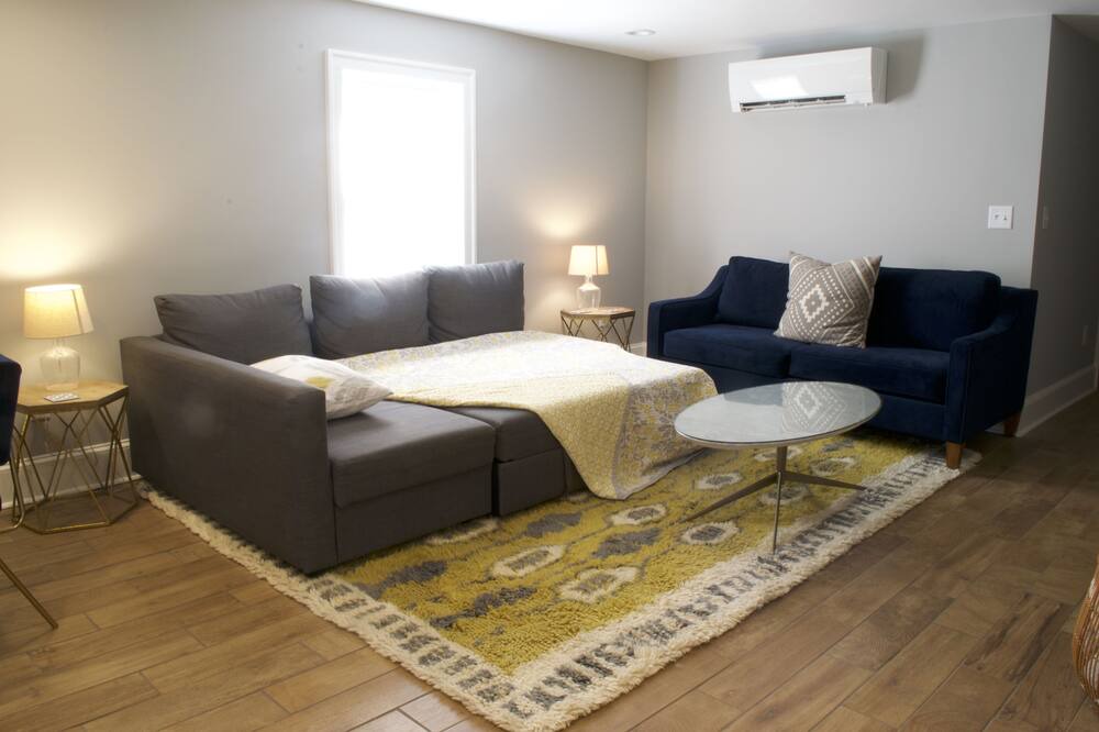 Photo of Bedroom in Historic Montford