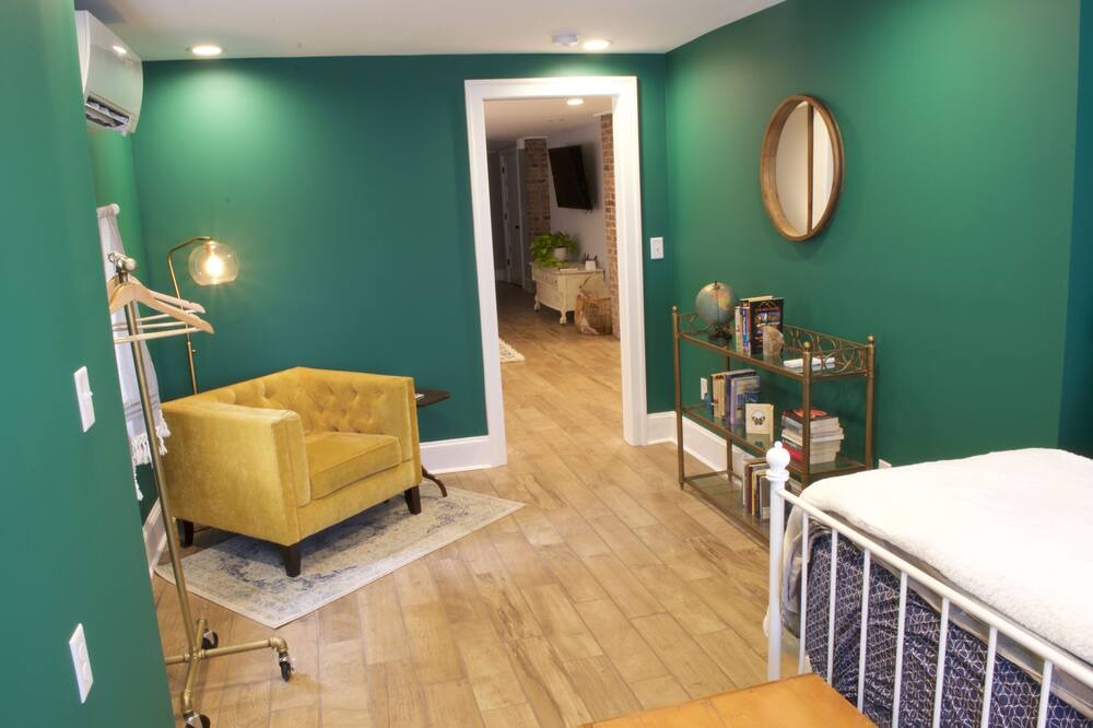 Photo of Bedroom in Historic Montford