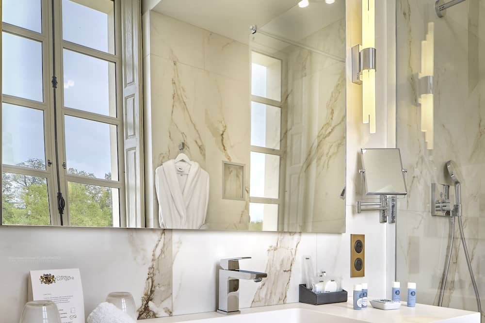 Photo of Bathroom in Varilhes