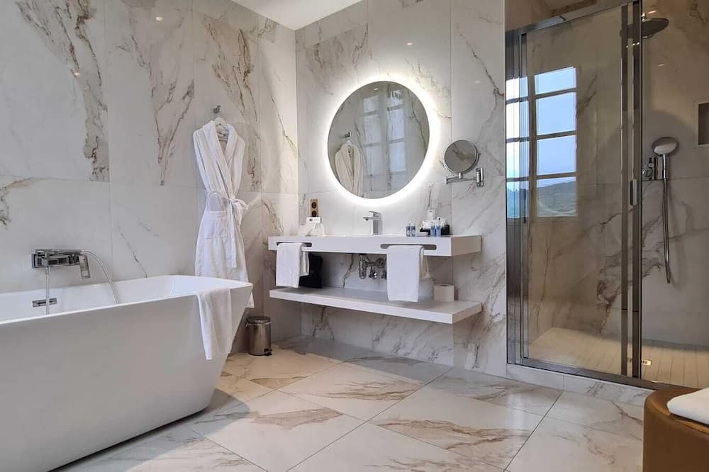 Photo of Bathroom in Varilhes