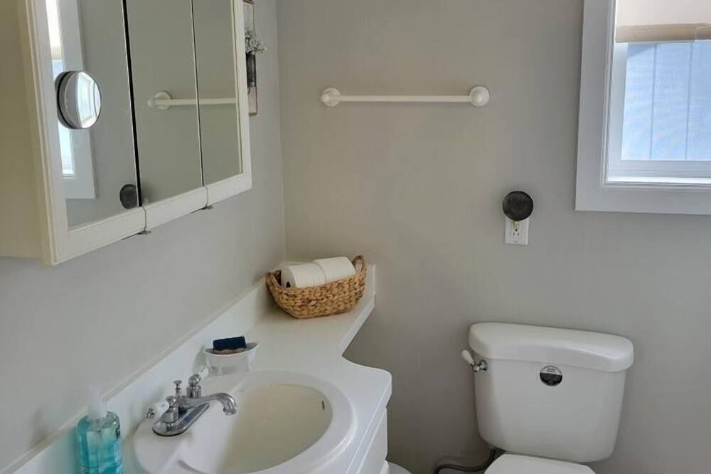Photo of Bathroom in Sylvan Beach