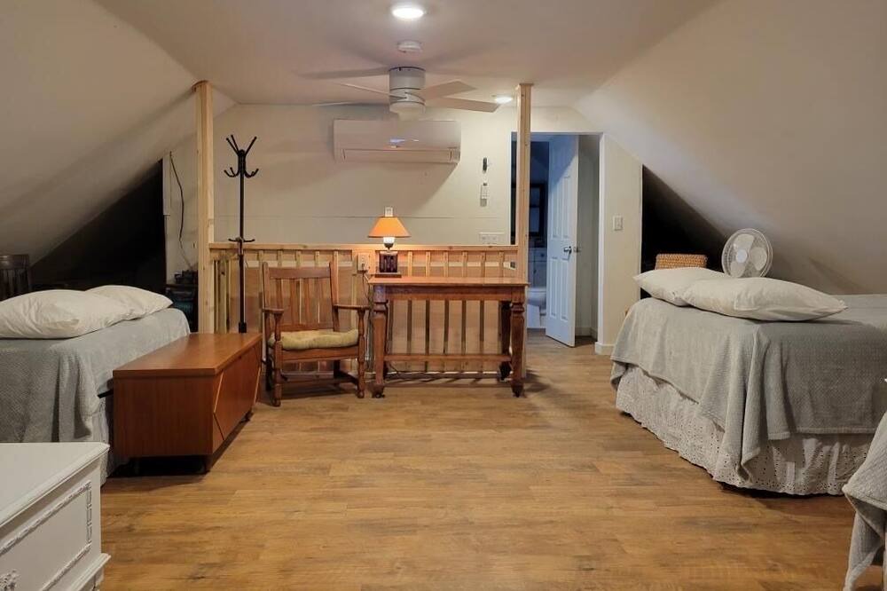 Photo of Bedroom in Sylvan Beach